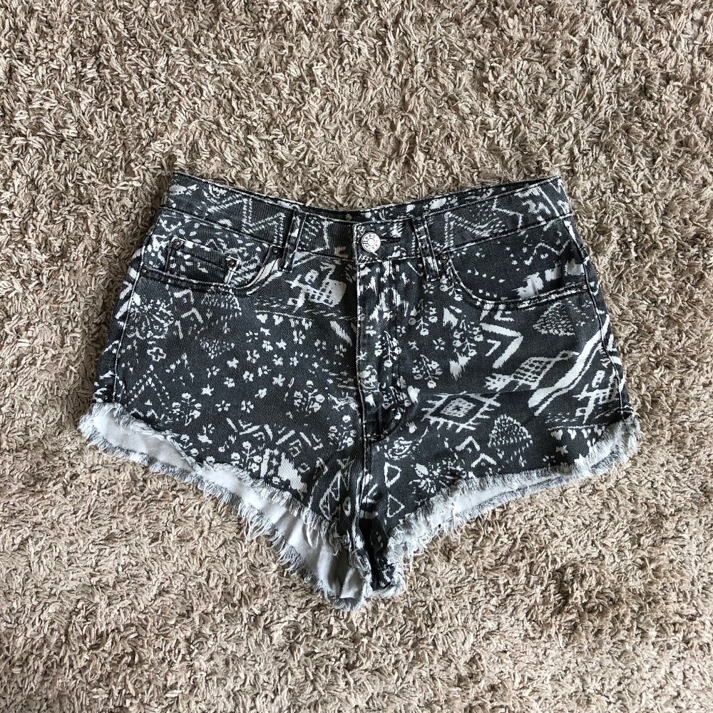 BDG Urban Outfitters Super High Rise Tribal Shorts